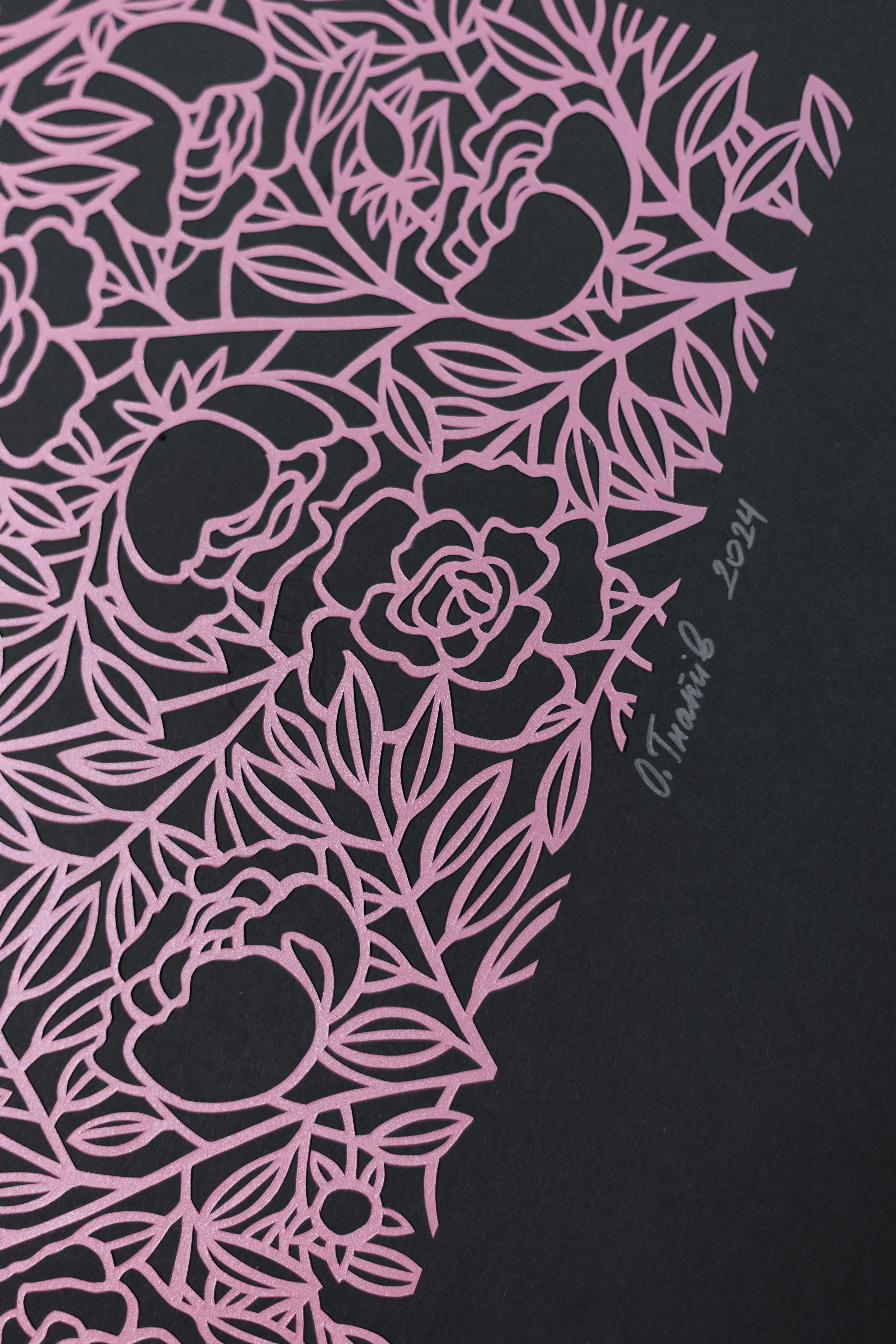 Image of Summer garden by Olha Hnativ, size: 68х98, made of Paper, papercutting, Papercut medium, from Lviv, priced at $700 Photo 2 of 4.